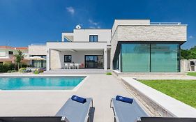 Villa Anni